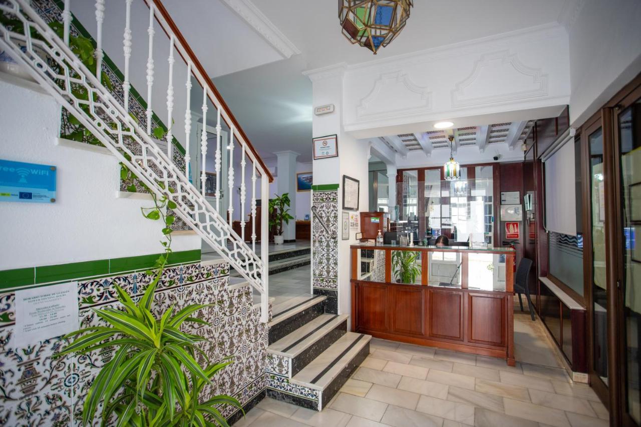 Hotel Oasis Conil De La Frontera Eksteriør billede