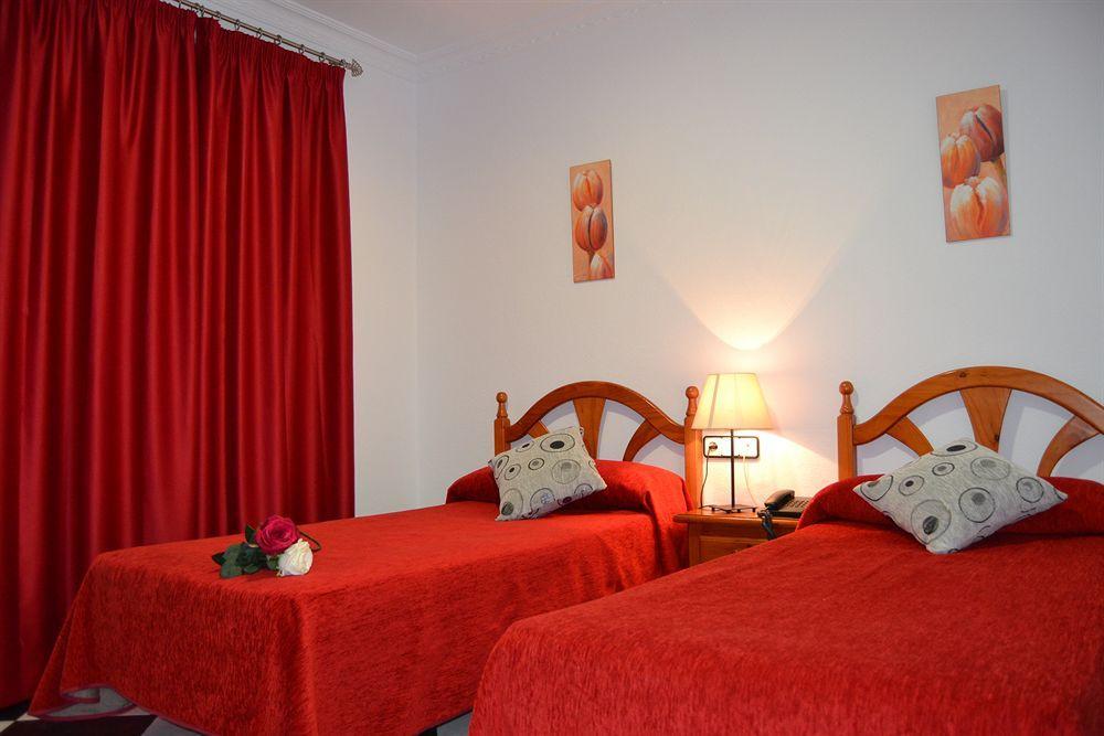 Hotel Oasis Conil De La Frontera Eksteriør billede