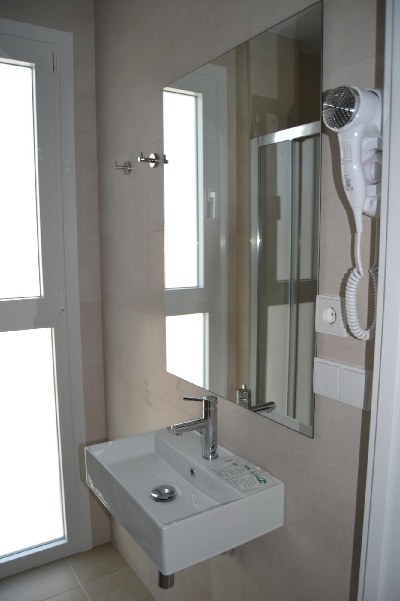 Hotel Oasis Conil De La Frontera Eksteriør billede
